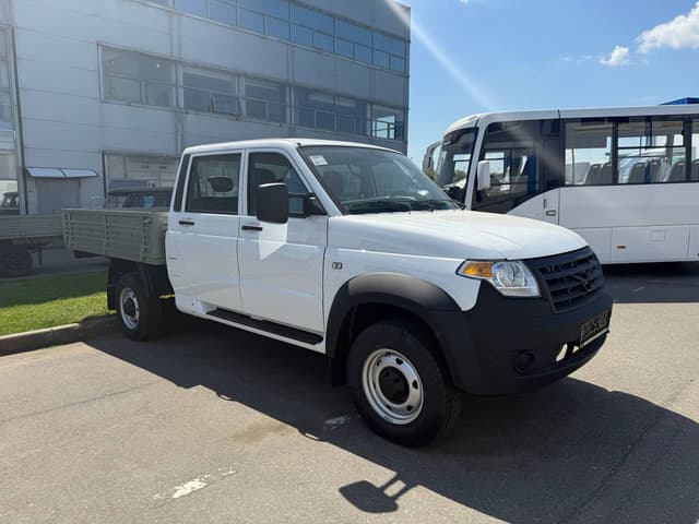 UAZ Profi двухрядная кабина Двойная кабина с бортом Base 4х4 2.7 5MT в лизинг - 4