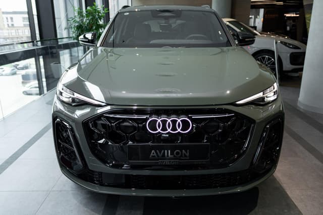 Audi Q5 L Flagship Hybrid quattro S tronic в лизинг - 5