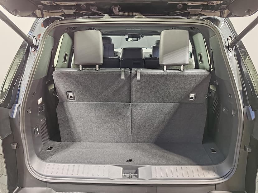 Lexus LX 600 Urban PTL в лизинг - 25