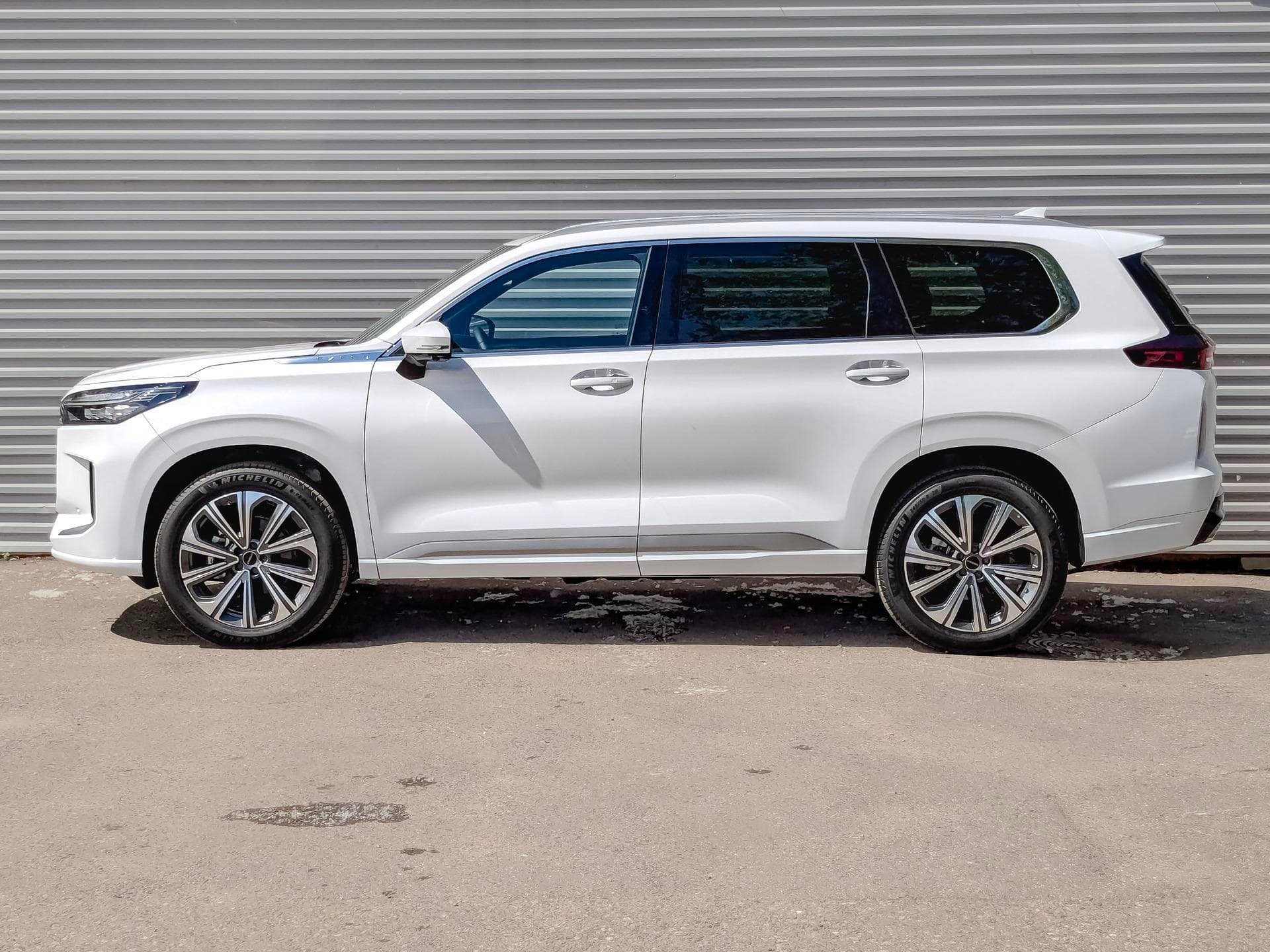 EXEED VX Prestige 2.0T 8AT 4WD в лизинг - 4
