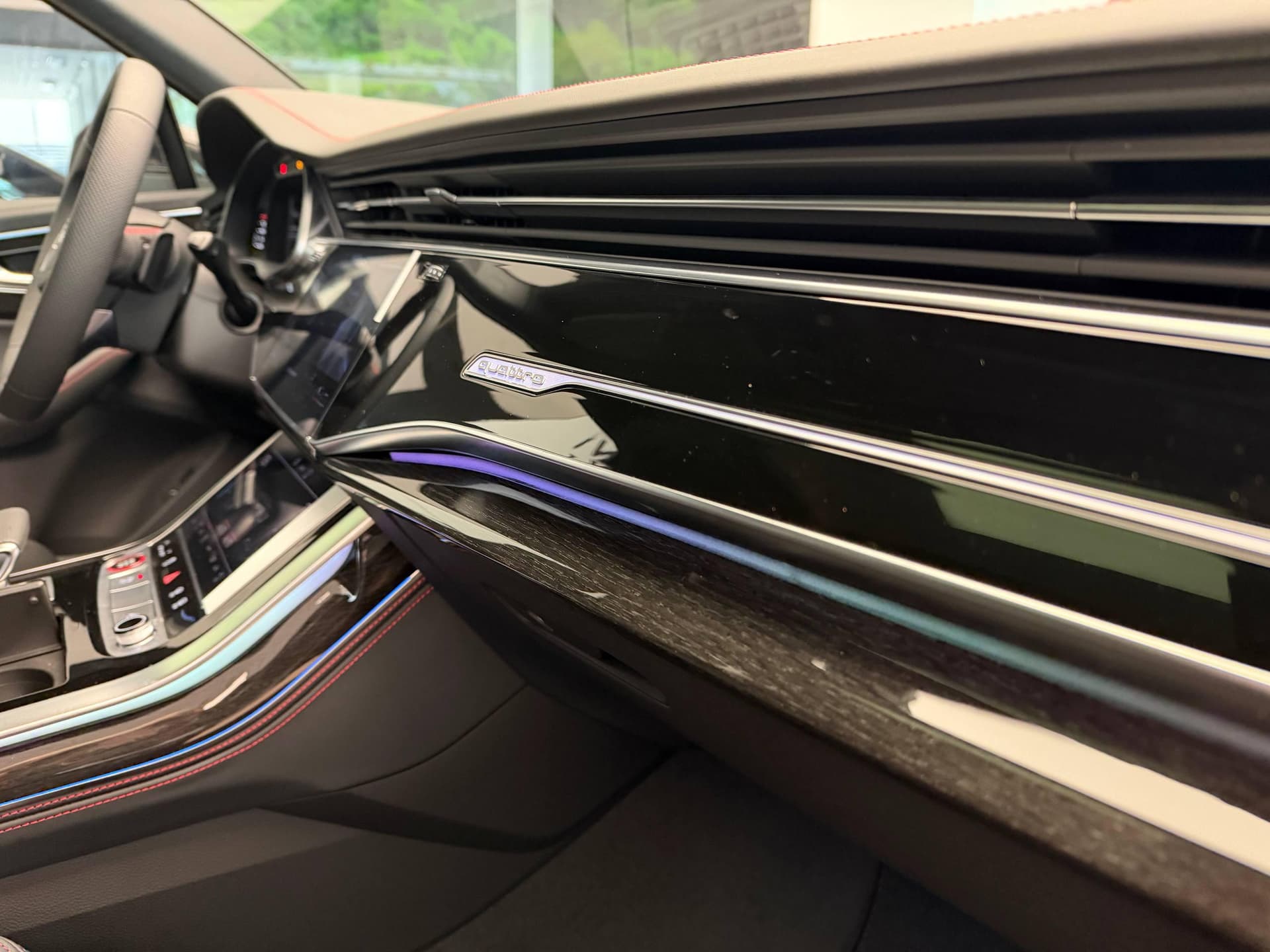 Audi SQ7 TFSI quattro tiptronic в лизинг - 27
