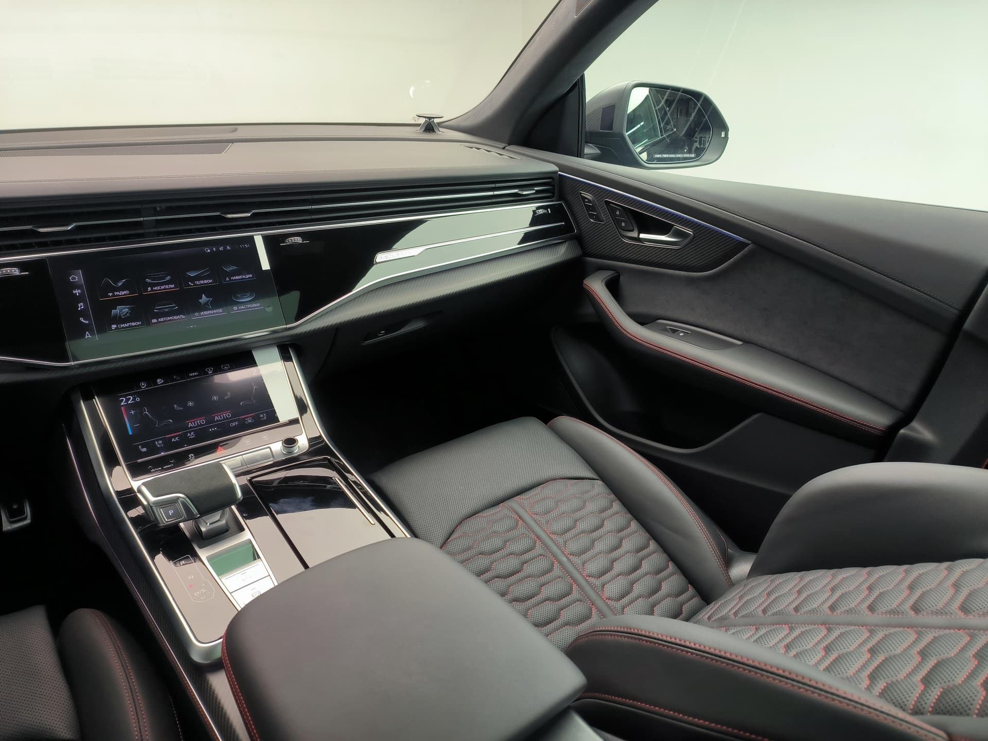 Audi RS Q8 quattro в лизинг - 15