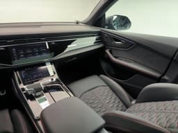 Audi RS Q8 quattro в лизинг - 15