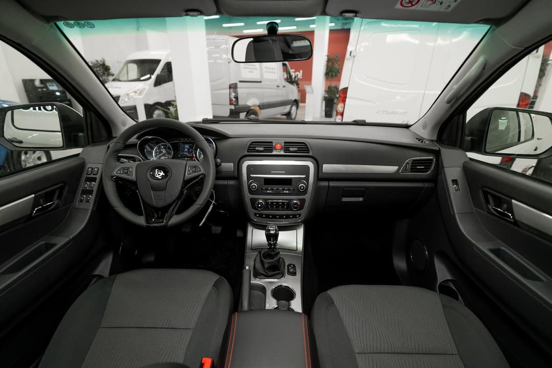 Sollers ST6 Comfort 2.0 MT 4WD в лизинг - 6