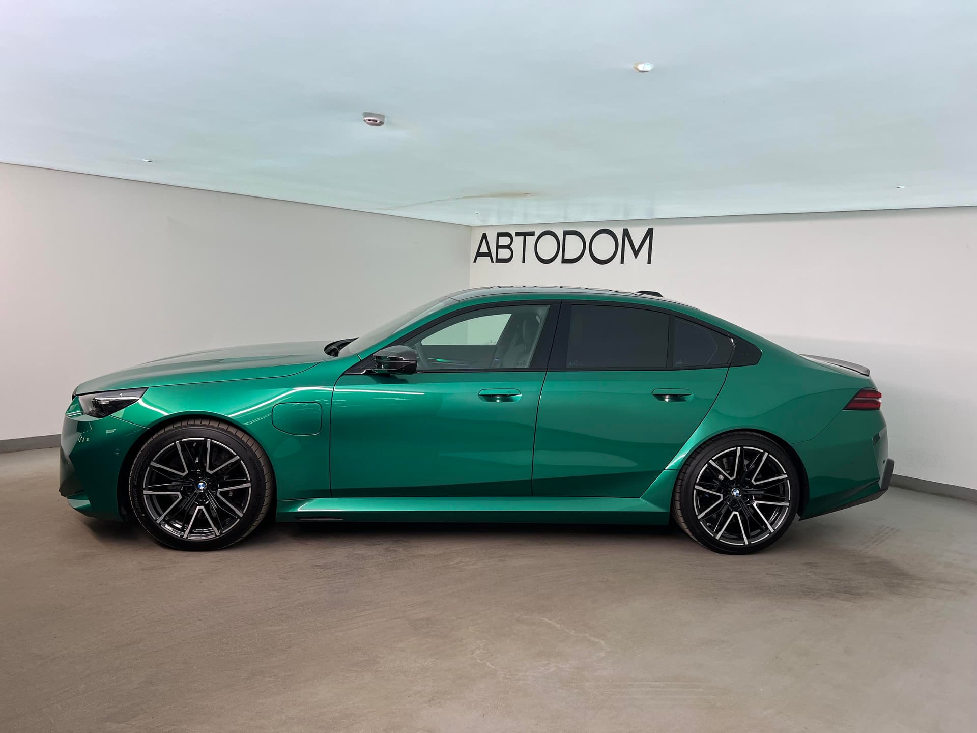 BMW M5 Base в лизинг - 3