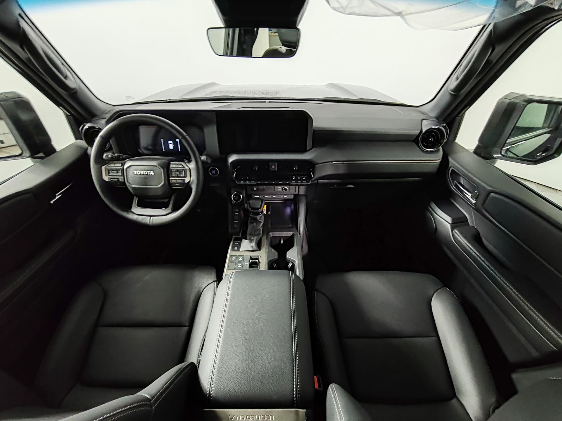 Toyota Land Cruiser Prado Престиж 2.4 АКП в лизинг - 15