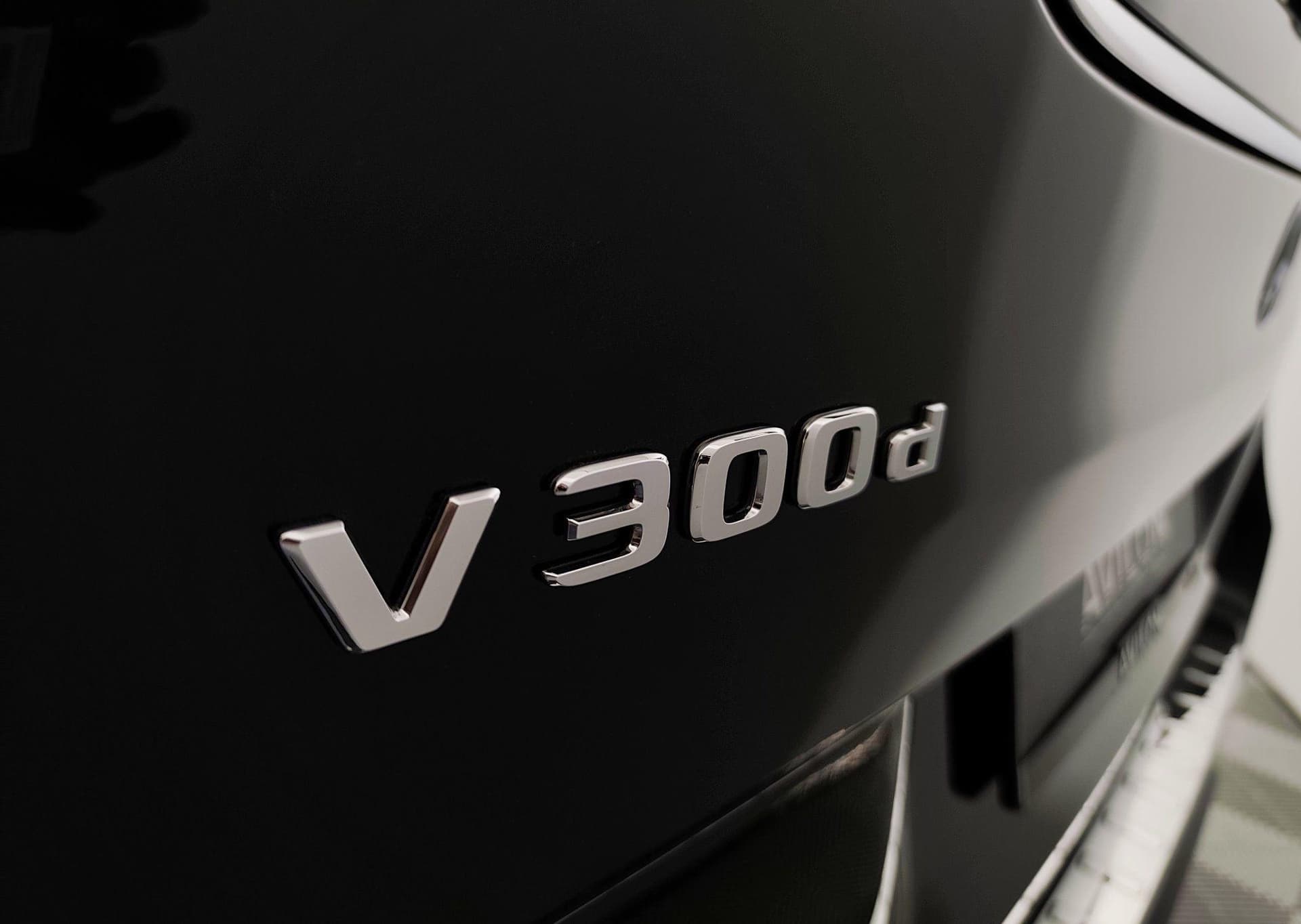 Mercedes-Benz V 300 d EL 4MATIC EXCLUSIVE в лизинг - 15