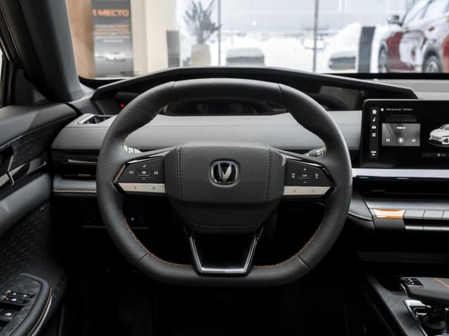 Changan Uni-V Tech 1.5T 7DCT в лизинг - 16