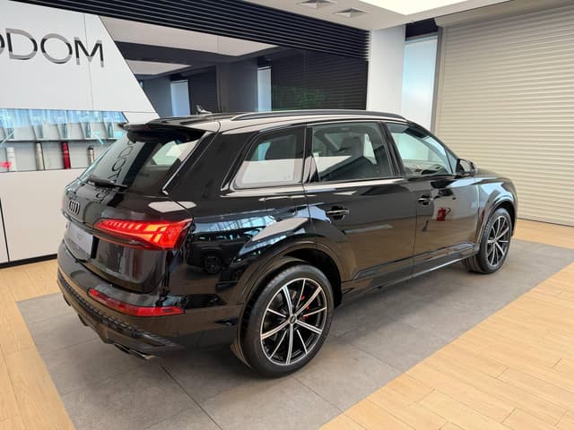 Audi SQ7 TFSI quattro tiptronic в лизинг - 6