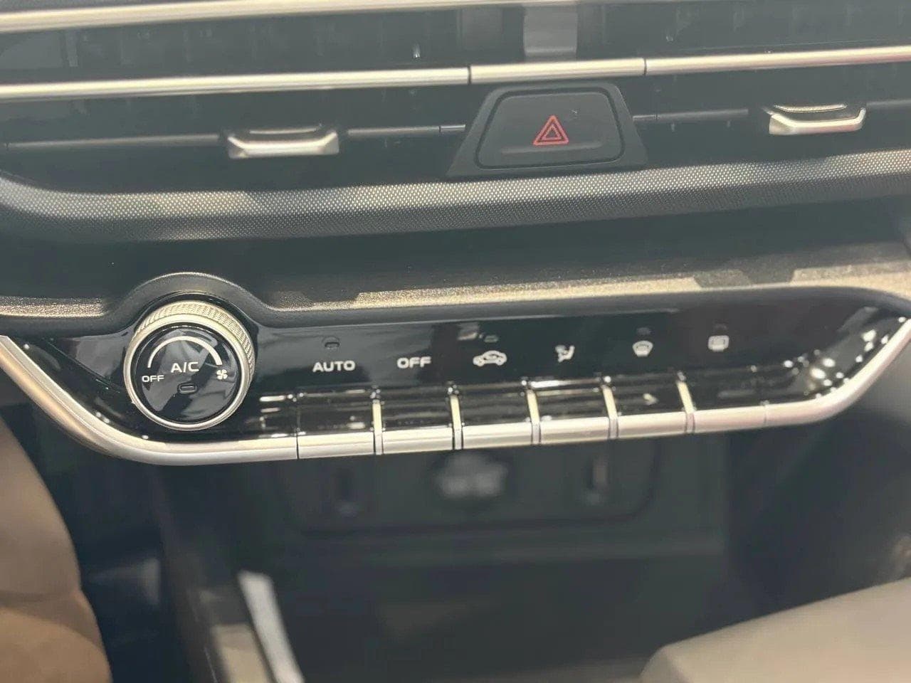 Changan Eado Plus - 5