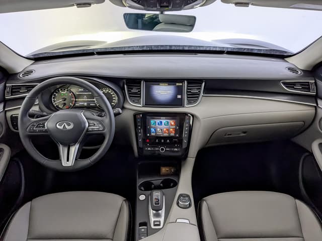INFINITI QX50 2.0 AWD Luxe в лизинг - 11