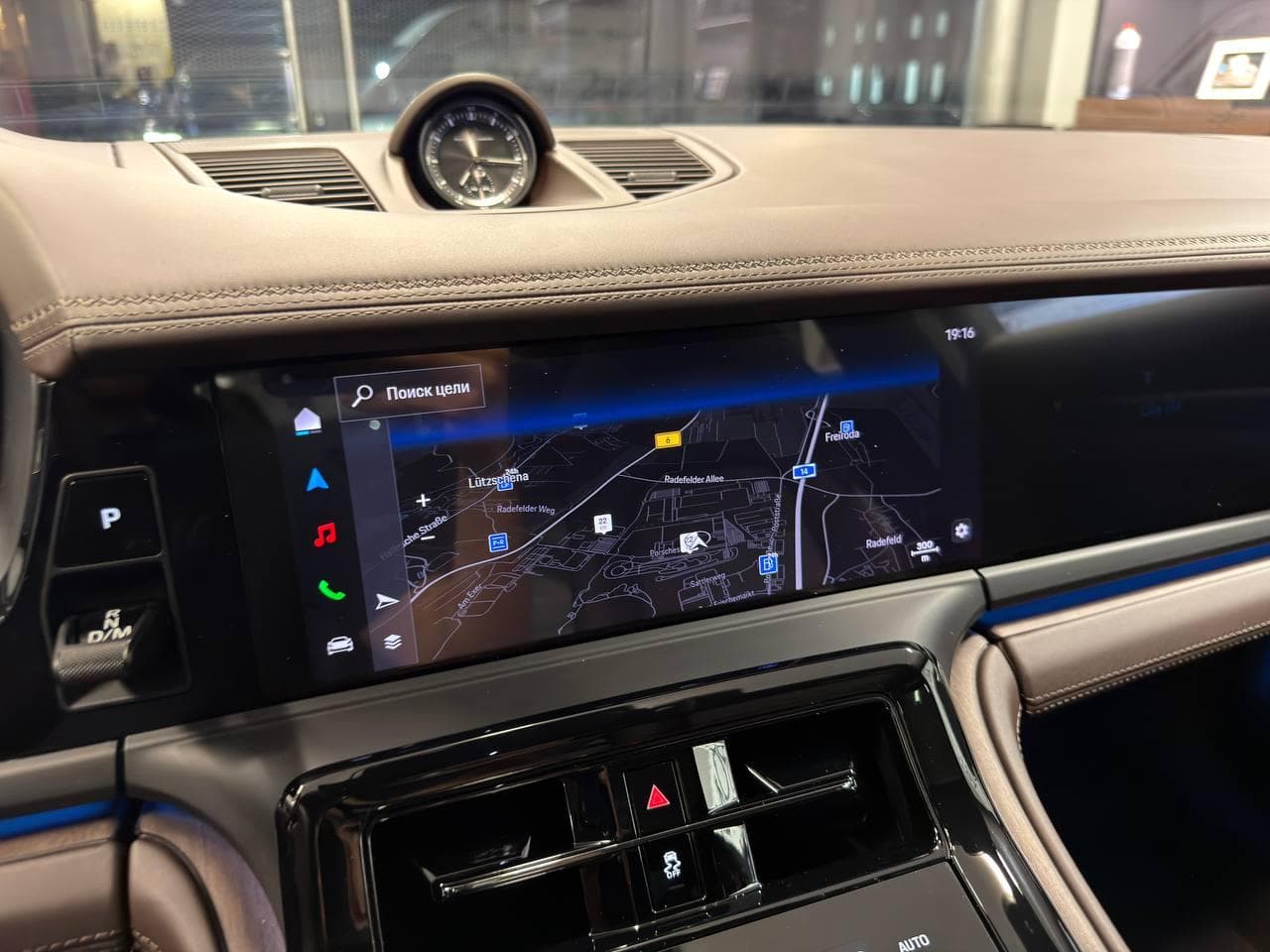 Porsche Panamera 4 E-Hybrid Executive в лизинг - 30