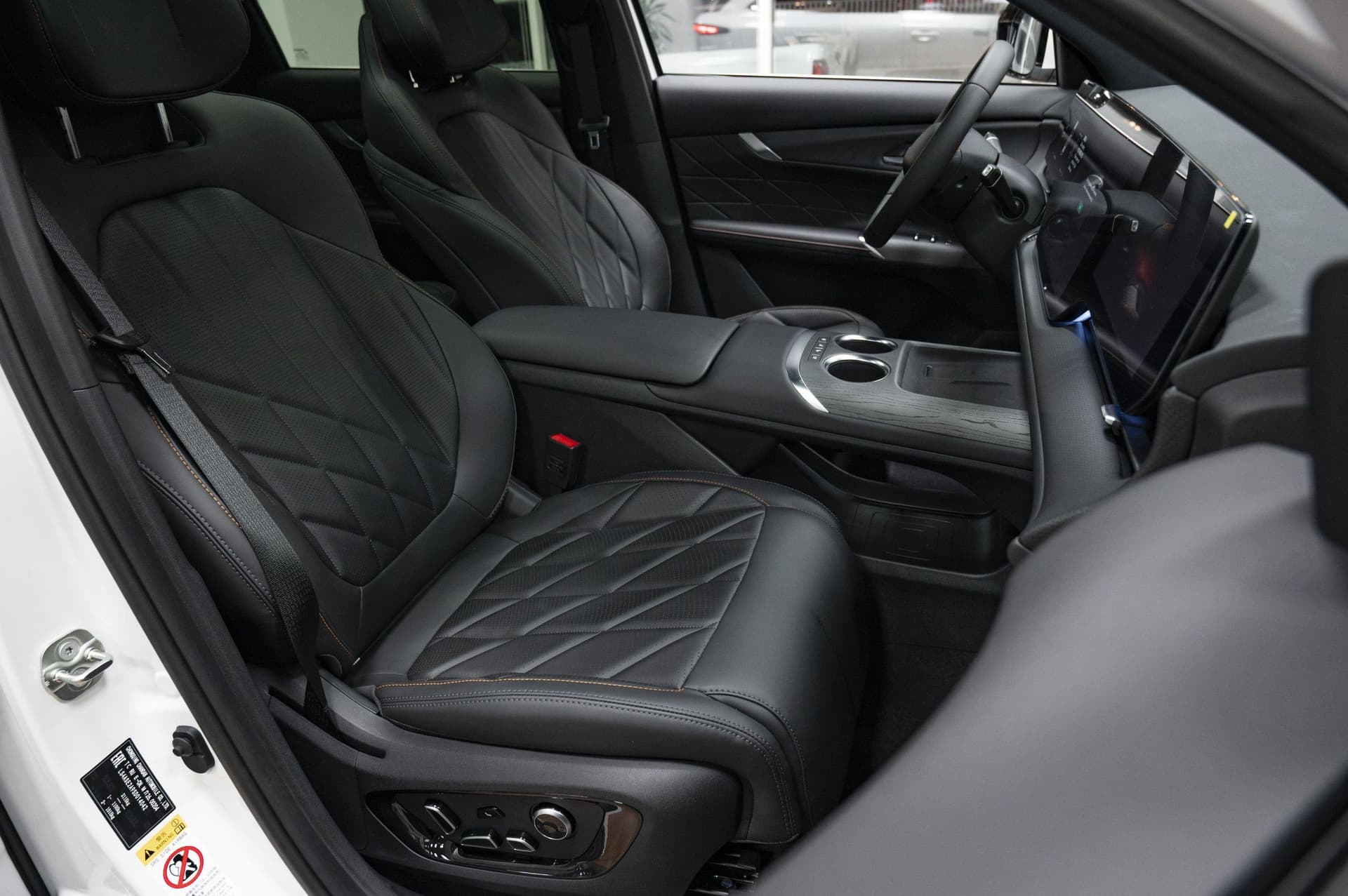 Changan CS75 Plus Tech 2.0 8AT 4WD в лизинг - 20