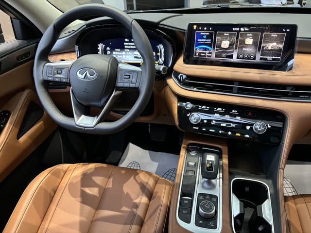 INFINITI QX60 Premium Edition 4WD в лизинг - 8