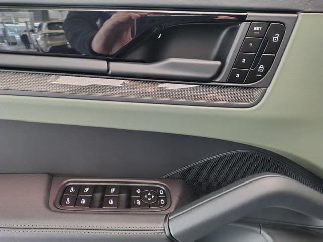 Porsche Cayenne GTS в лизинг - 19