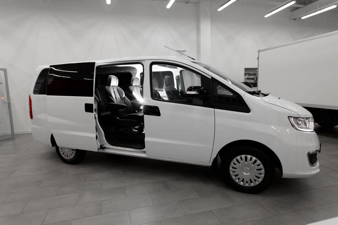 Sollers SF1 BUS 2.5T 1.5G 136PS MT5 RWD SRW в лизинг - 23