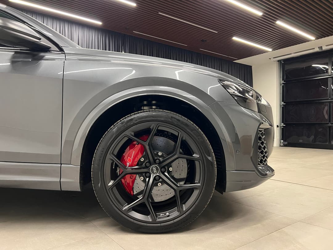 Audi RS Q8 quattro в лизинг - 14