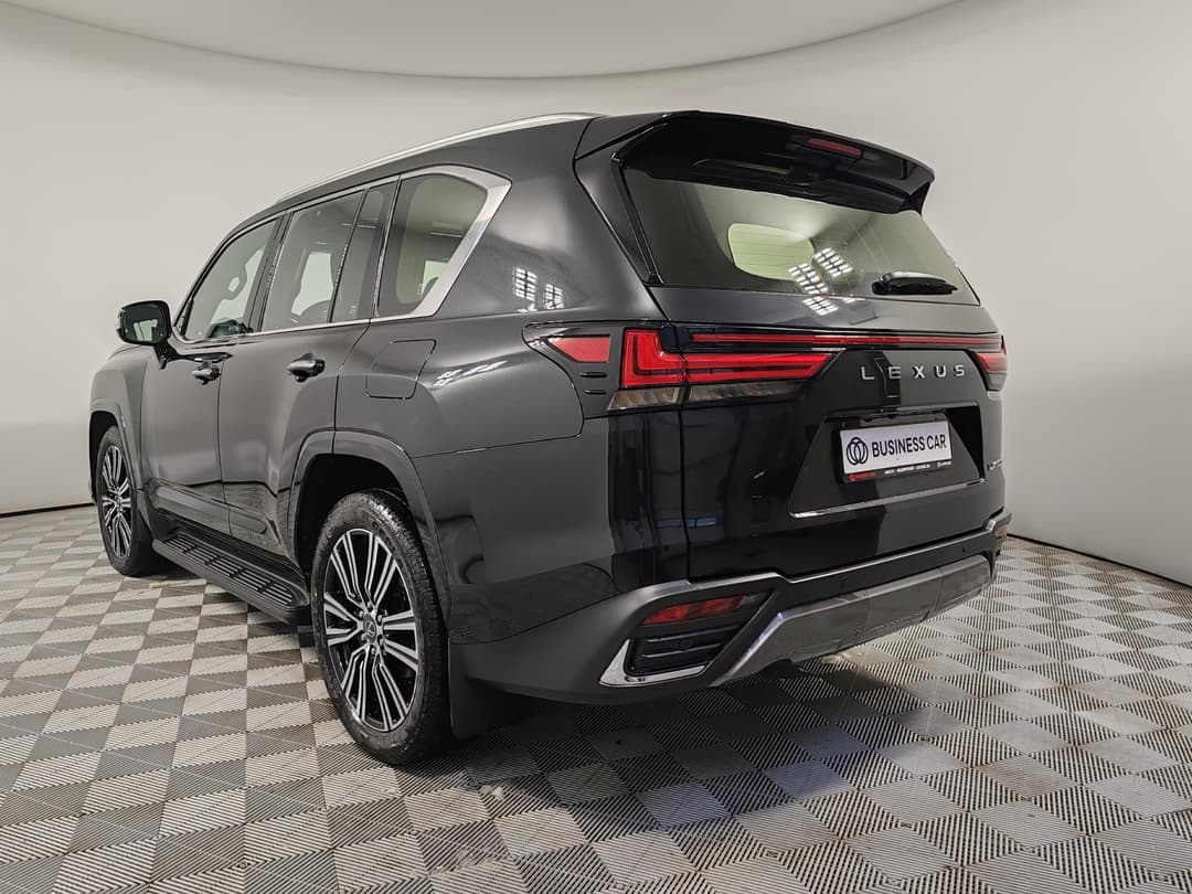 Lexus LX 600 Urban PTL в лизинг - 8