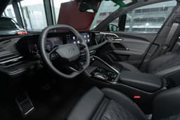 Audi Q5 L Flagship Hybrid quattro S tronic в лизинг - 8