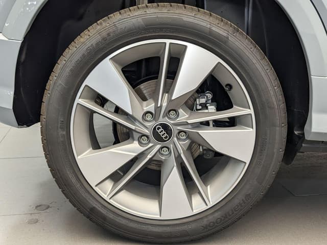 Audi Q2 L Style Dynamic 35 TSI S tronic в лизинг - 21