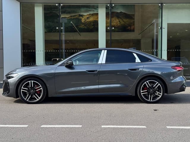 Audi A5 L Спорт 2.0Т 150 кВт полный привод АТ в лизинг - 4