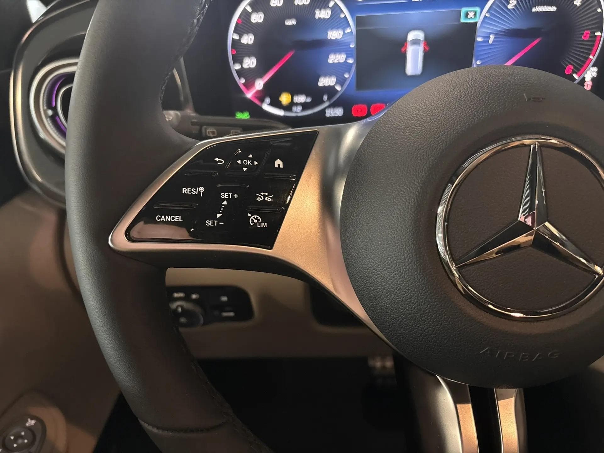Mercedes-Benz V 300 d EL 4MATIC EXCLUSIVE в лизинг - 18