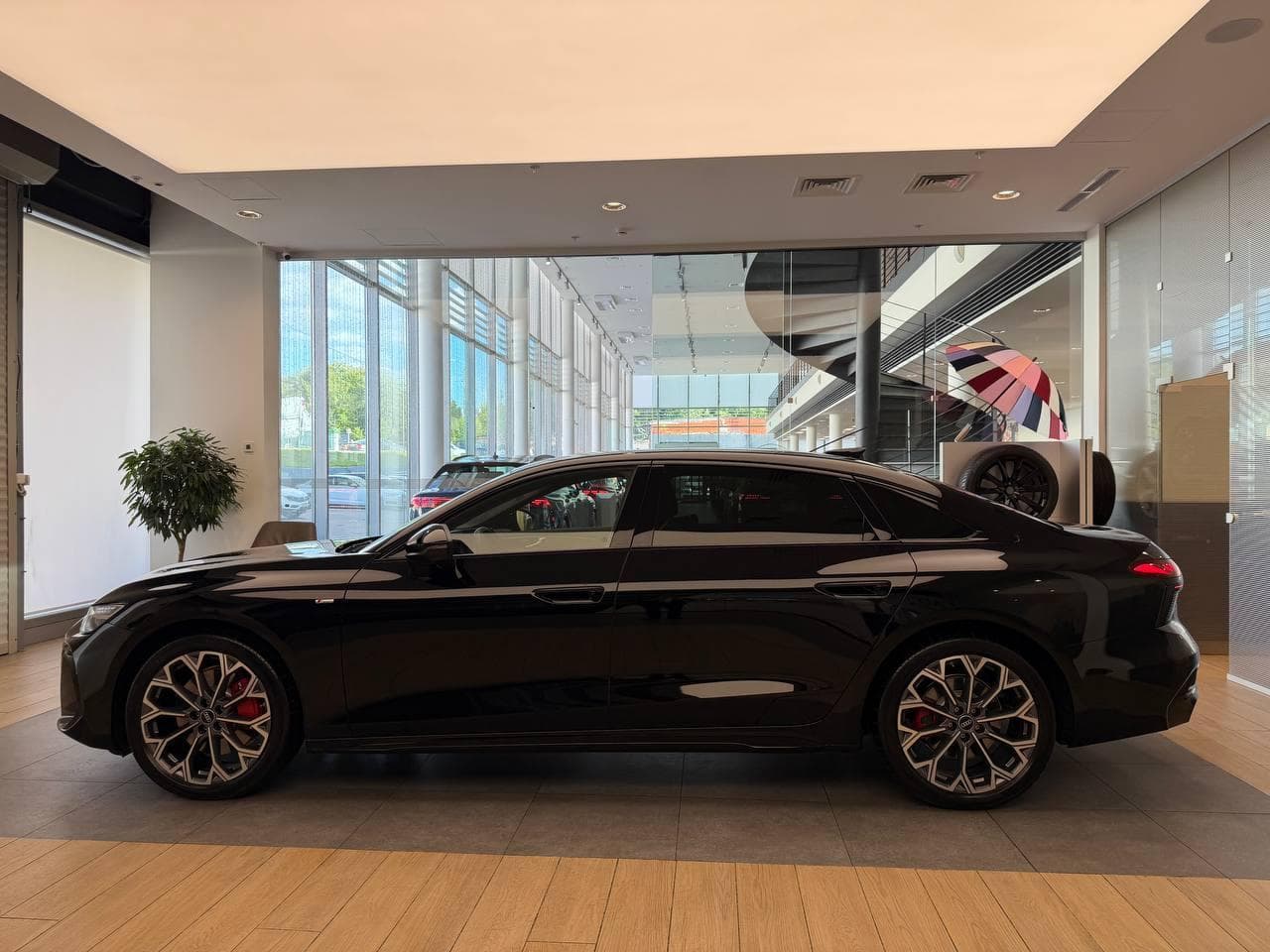 Audi A6 L - 4