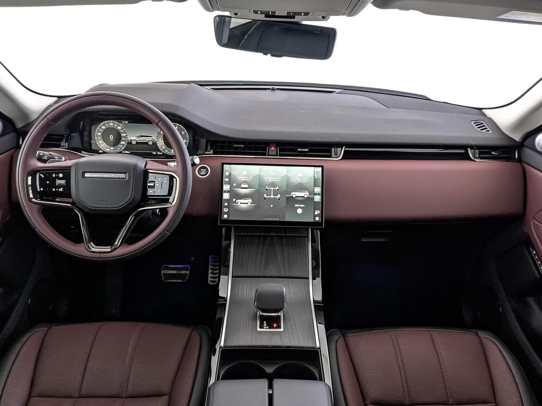 Land Rover Range Rover Evoque L 2.0 249PS MHEV Flowing Light Elegant в лизинг - 11
