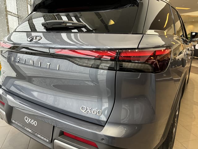 INFINITI QX60 Premium Edition 4WD в лизинг - 17