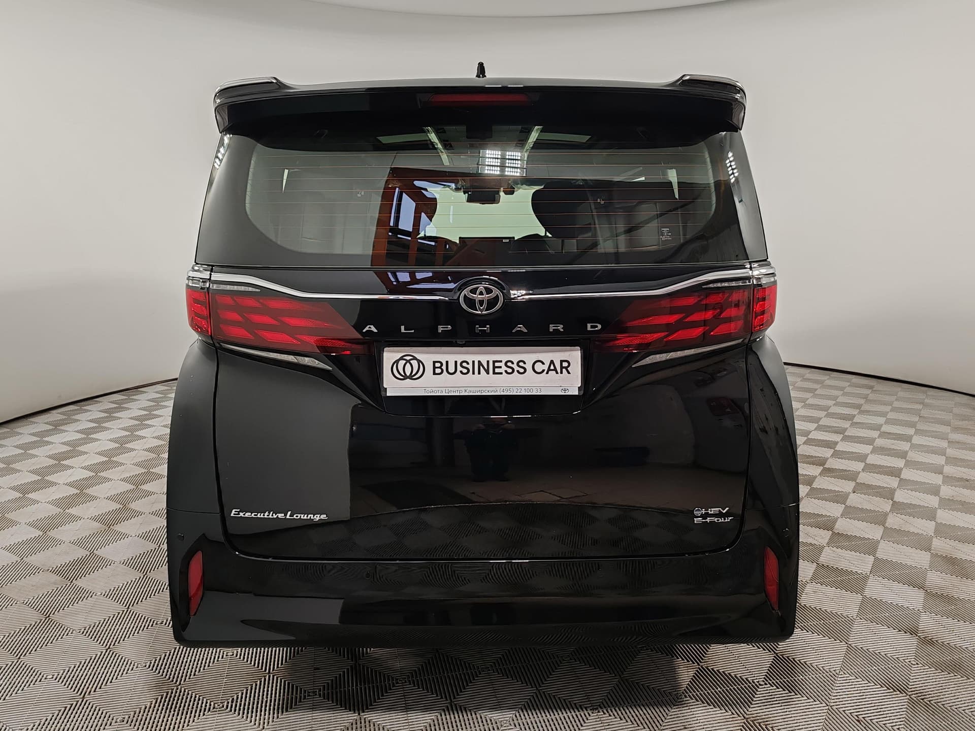 Toyota Alphard 2.5 HEV CVT в лизинг - 7