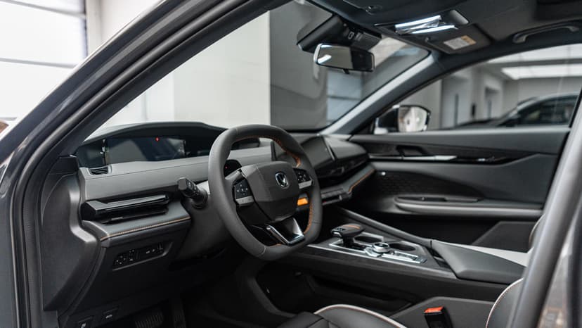 Changan Uni-V Tech 1.5T 7DCT в лизинг - 9