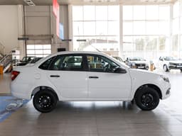 Lada Granta седан Standard Plus 1.6 90hp 5MT в лизинг - 8