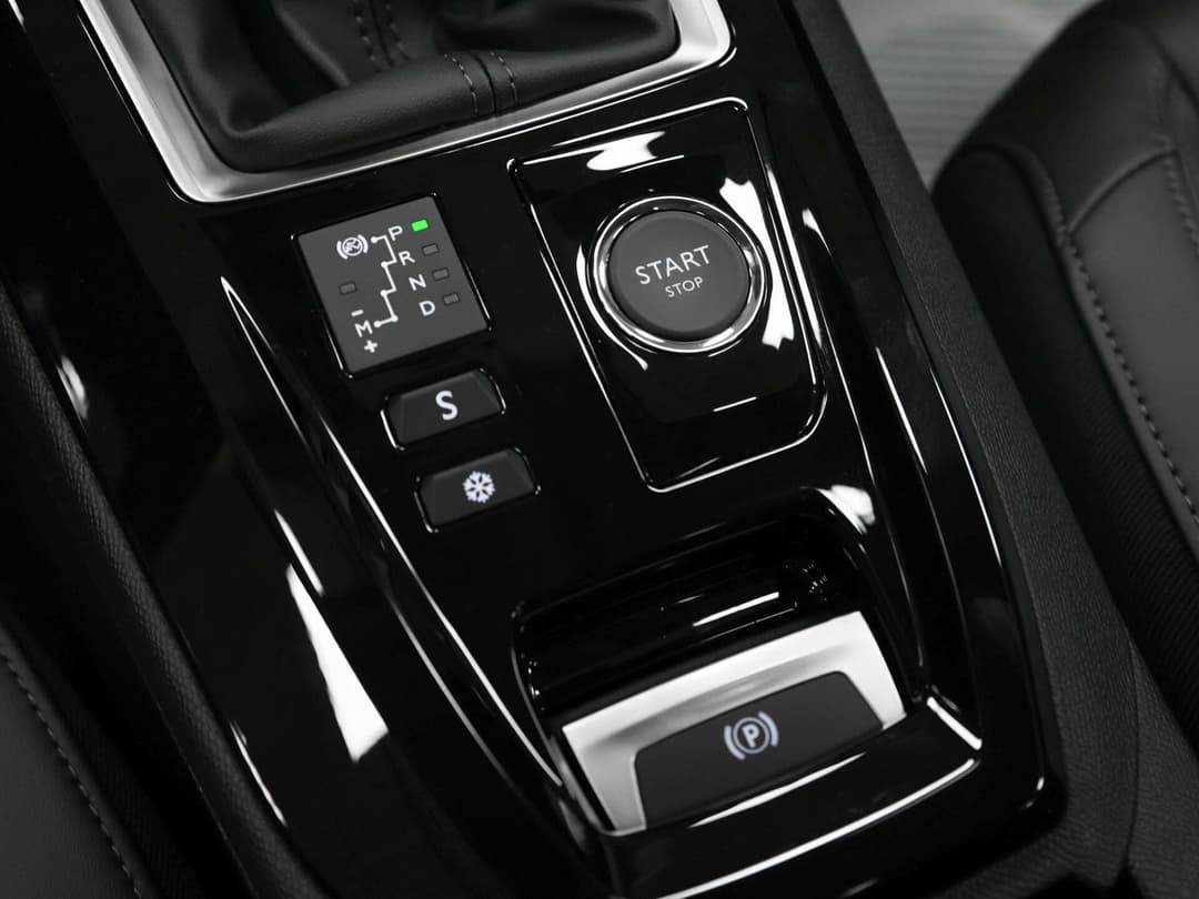 Peugeot 408 Лату Версия 1.5Т 173 л.с. АТ в лизинг - 27
