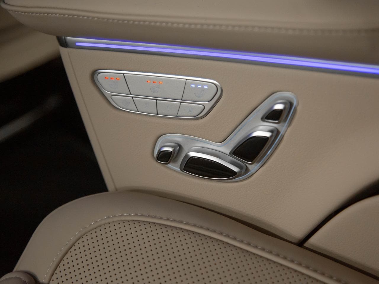 Mercedes-Benz V 300 d EL 4MATIC EXCLUSIVE в лизинг - 26
