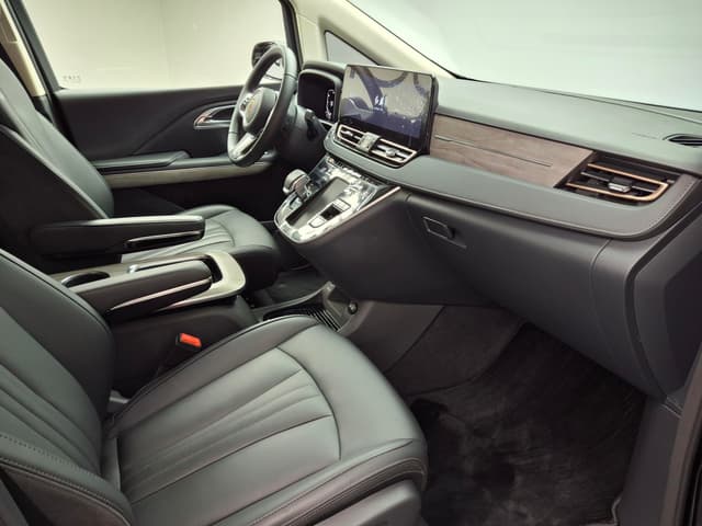 Hongqi HQ9 2.0T Executive в лизинг - 9