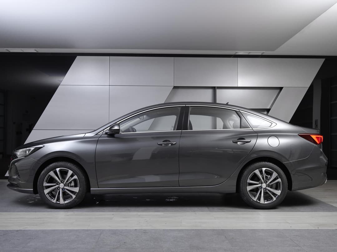 Changan Eado Plus Tech 1.4T 7DCT в лизинг - 4