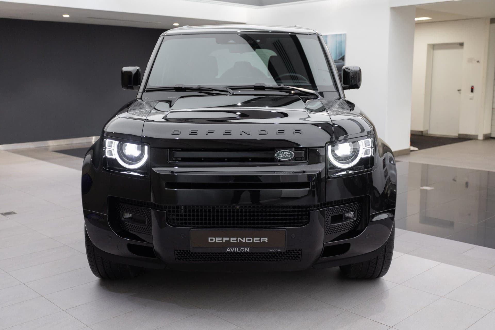 Land Rover Defender 110 3.0 дизель 350 л.с. гибрид Икс-Дайнэмик ХСЕ (X-Dynamic HSE) в лизинг - 5