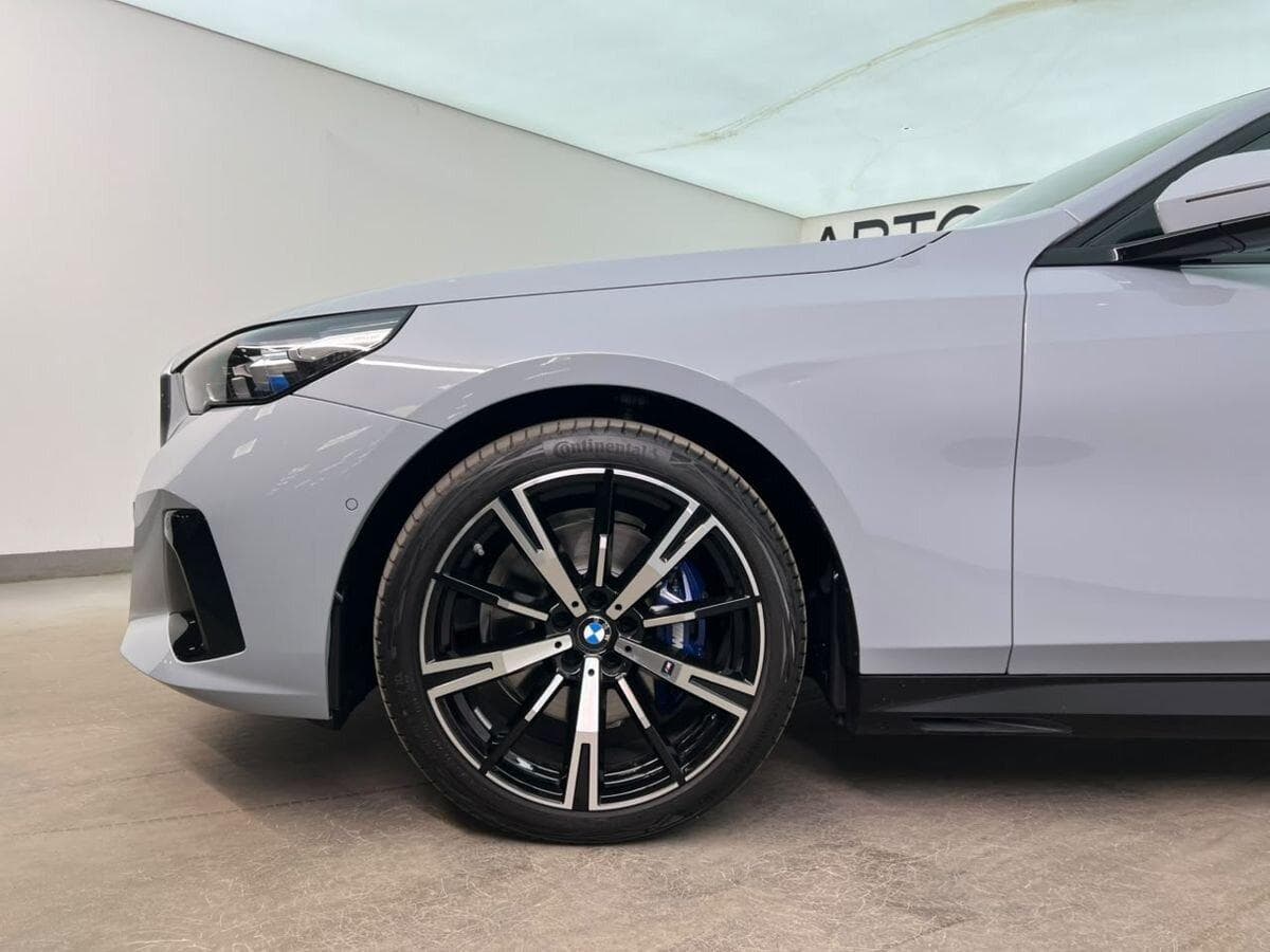 BMW 5 серия 530i xDrive в лизинг - 10