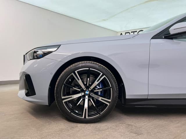 BMW 5 серия 530i xDrive в лизинг - 10
