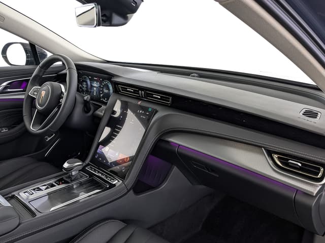 Hongqi H5 Deluxe 2.0T в лизинг - 10