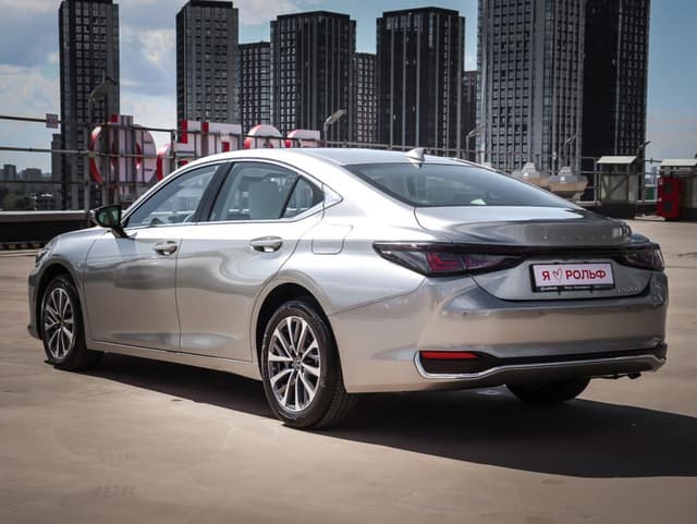 Lexus ES 200 Premium в лизинг - 8