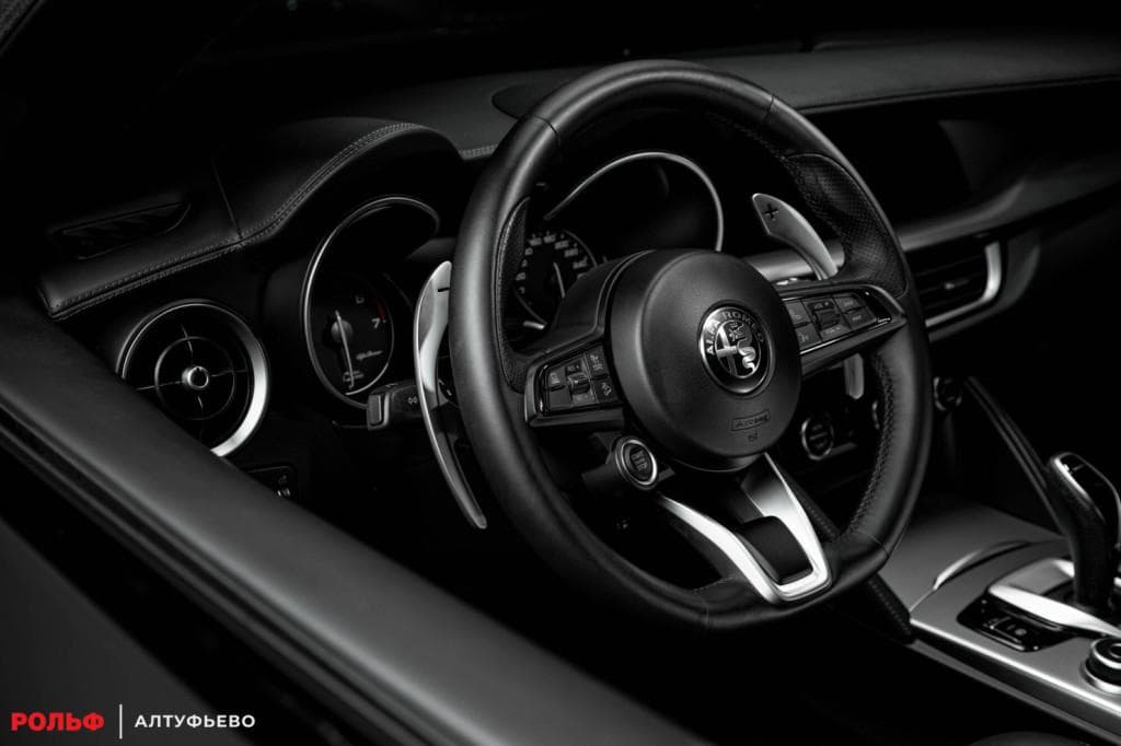 Alfa Romeo Stelvio Велоче 2.0Т 280 л.с. полный привод АТ (Veloce) в лизинг - 11