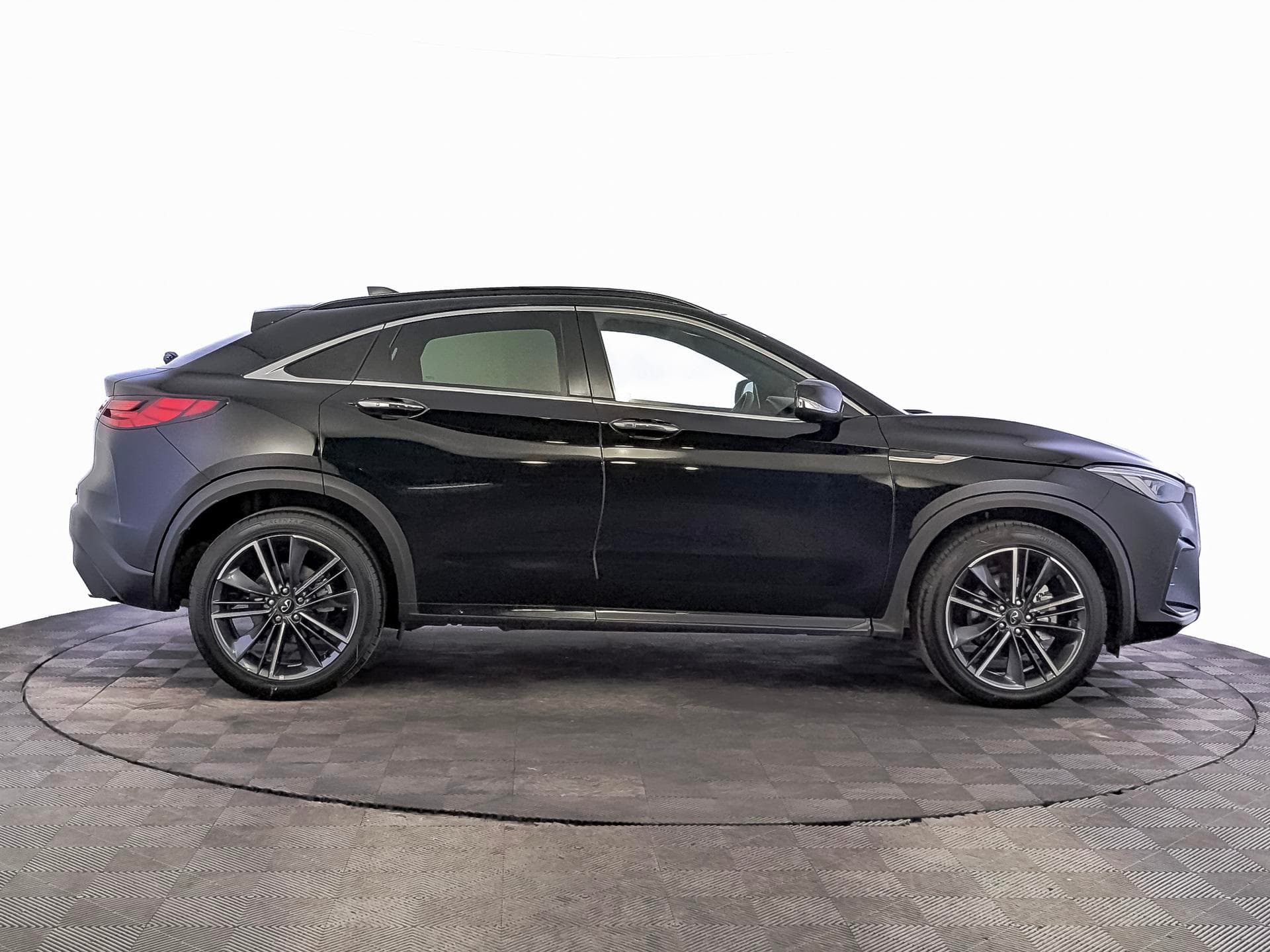 INFINITI QX55 - 5