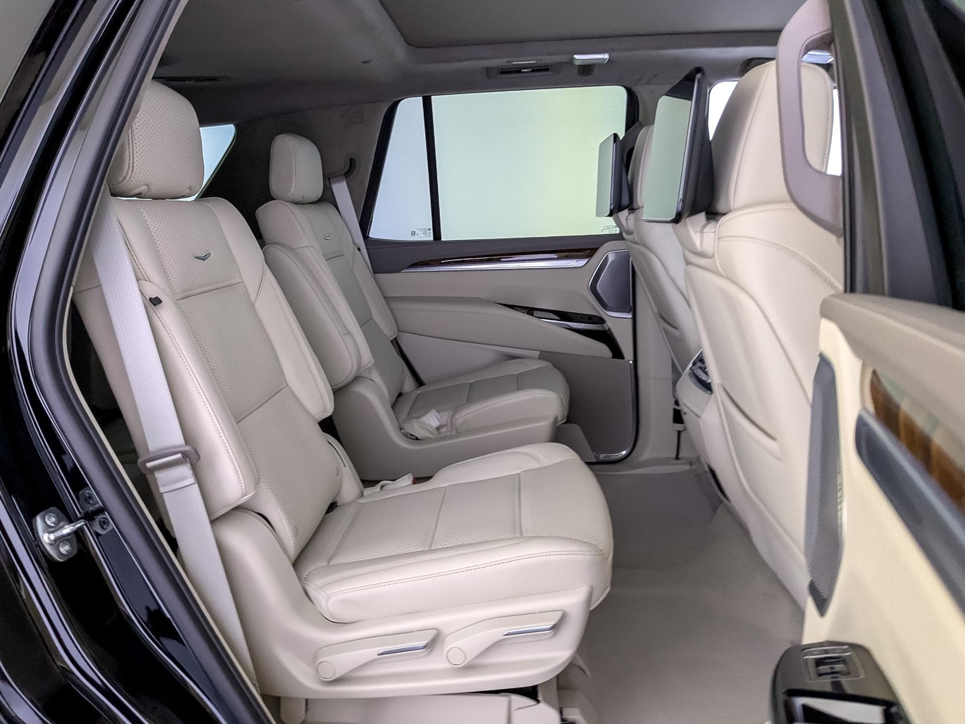 Cadillac Escalade 6.2 V8 Sport Platinum в лизинг - 13