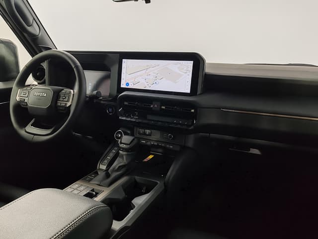 Toyota Land Cruiser Prado Mid VX 2.8d АКП в лизинг - 12