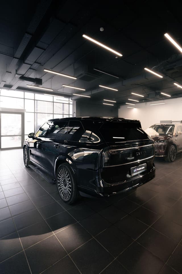 Zeekr 9X Max version 55kWh в лизинг - 23