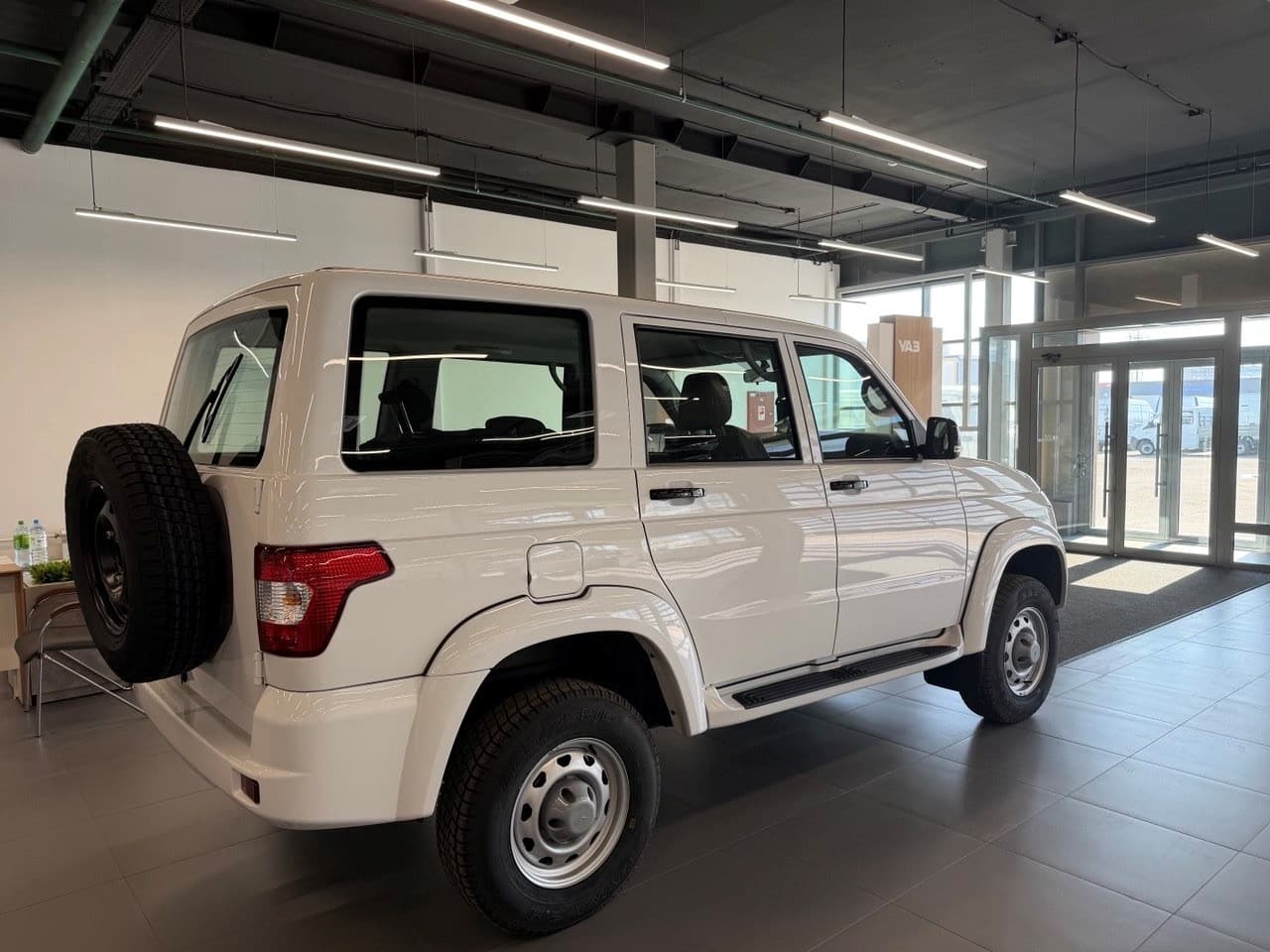 UAZ Patriot Base Икар 2.7 5MT в лизинг - 4