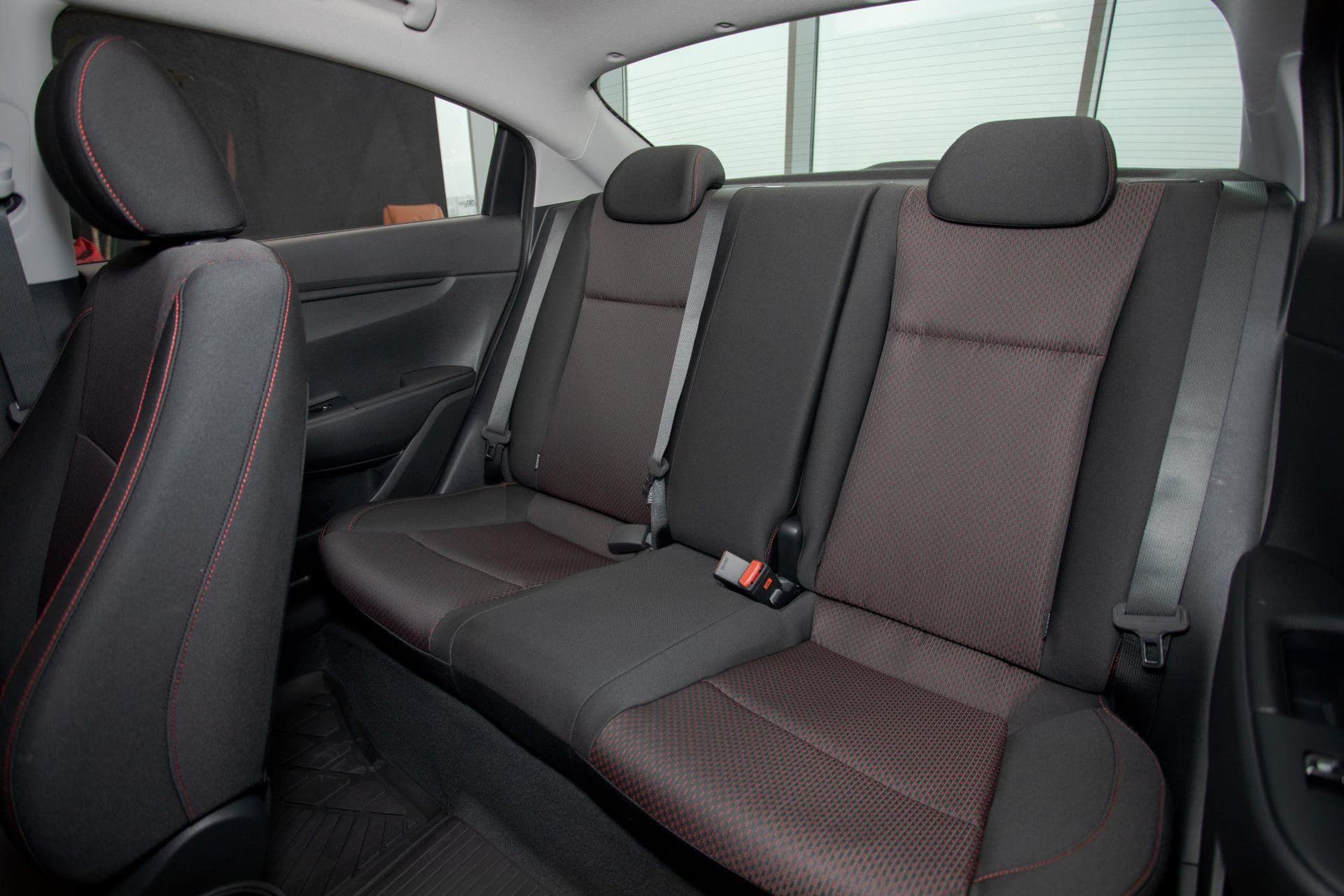 Solaris KRS Luxe 1.6 AT в лизинг - 2