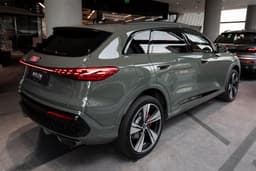 Audi Q5 L Flagship Hybrid quattro S tronic в лизинг - 6