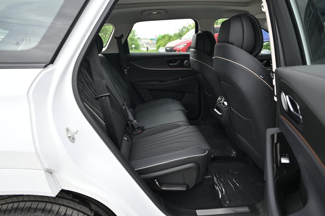 Jaecoo J8 Supreme 2.0T 7DCT AWD в лизинг - 16